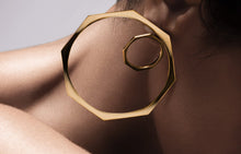 Load image into Gallery viewer, The Talon Huggie Earrings
